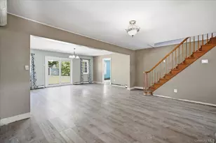 47 Greenvale Ln, Levittown, NY 11756 - Photo 2