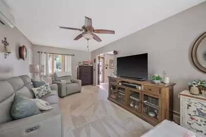 150 Rosemont Avenue, Farmingville, NY 11738 - Photo 14