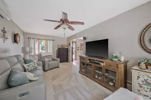 150 Rosemont Ave, Farmingville, NY 11738 - Photo 14