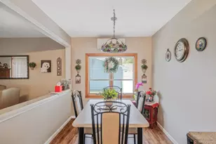 150 Rosemont Ave, Farmingville, NY 11738 - Photo 18