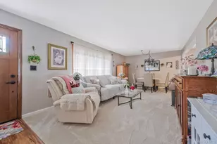 150 Rosemont Ave, Farmingville, NY 11738 - Photo 10