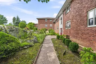 836 N Broadway, Yonkers, NY 10701 - Photo 24