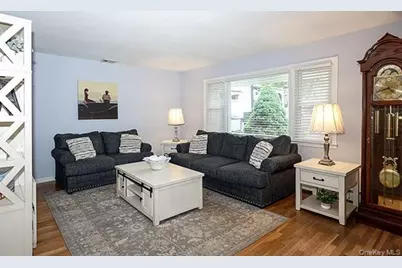 113 Iceland Drive, South Huntington, NY 11746 - Photo 6