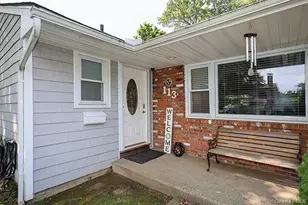 113 Iceland Dr, South Huntington, NY 11746 - Photo 2