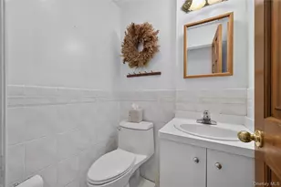 116 5th St, Garden City, NY 11530 - Photo 16