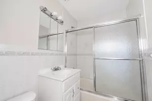 70-65 Walnut St, Forest Hills, NY 11375 - Photo 6