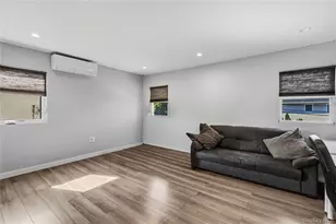 31 Sutton Hill Ln, Manhasset Hills, NY 11040 - Photo 22