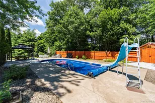 24 Robyn Dr, Marlboro, NY 12542 - Photo 18