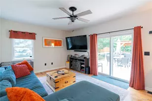 24 Robyn Dr, Marlboro, NY 12542 - Photo 8