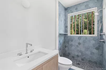 25 Bluff Point Road, Sag Harbor, NY 11963 - Photo 24