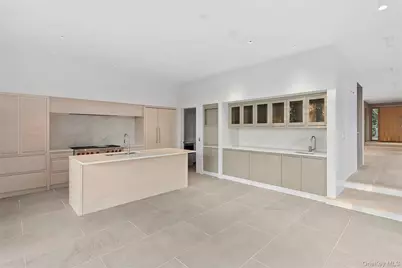 25 Bluff Point Road, Sag Harbor, NY 11963 - Photo 16