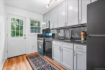 5 Wildwood Drive #16D, Wappingers Falls, NY 12590 - Photo 8