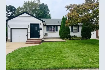 694 Blackstone Avenue, East Meadow, NY 11554 - Photo 1