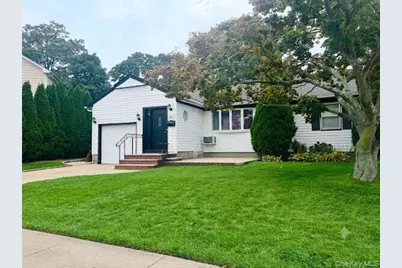 694 Blackstone Avenue, East Meadow, NY 11554 - Photo 10