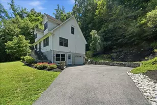 69 Barger St, Putnam Valley, NY 10579 - Photo 2