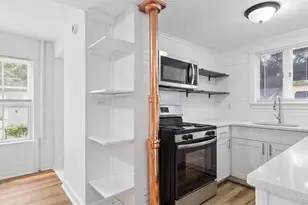 376 Montauk Hwy, Eastport, NY 11941 - Photo 10