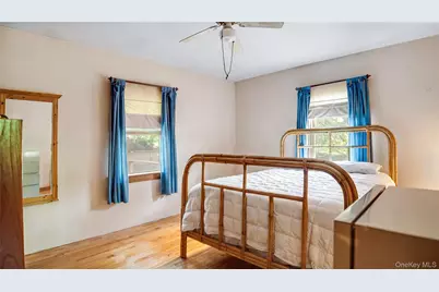 29 Boatheaders Lane N, East Hampton, NY 11937 - Photo 6