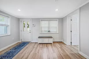 6 Gerek Ave, West Islip, NY 11795 - Photo 8