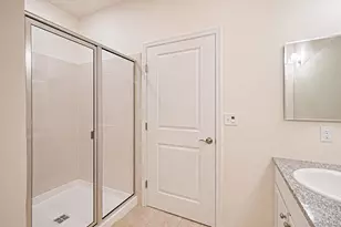 77 Willow Cir, Coram, NY 11727 - Photo 14