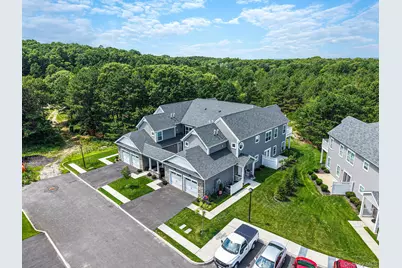 77 Willow Circle, Coram, NY 11727 - Photo 26