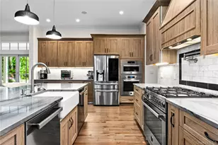 9 Deerland Dr, East Quogue, NY 11942 - Photo 6
