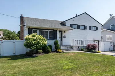 857 Virginia Avenue, North Bellmore, NY 11710 - Photo 2