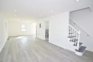 240 Columbus Pkwy, Mineola, NY 11501 - Photo 4