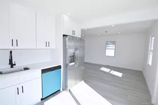 240 Columbus Pkwy, Mineola, NY 11501 - Photo 8
