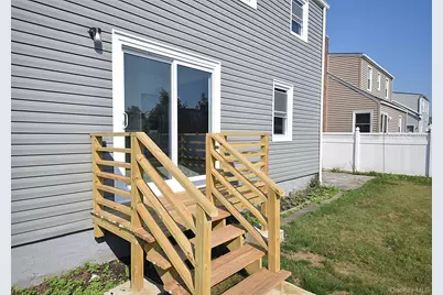 240 Columbus Parkway, Mineola, NY 11501 - Photo 26