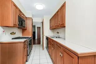 2358 Tiemann Ave, Bronx, NY 10469 - Photo 6