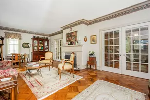 67 Davison Pl, Rockville Centre, NY 11570 - Photo 16