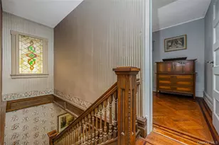67 Davison Pl, Rockville Centre, NY 11570 - Photo 38