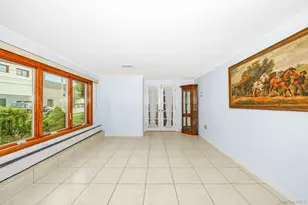 195 N Albany Ave, Massapequa, NY 11758 - Photo 16