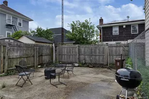 69-40 Gouverneur Ave, Arverne, NY 11692 - Photo 14
