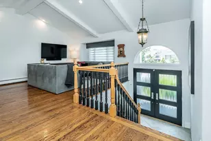 2923 Len Dr, Bellmore, NY 11710 - Photo 6