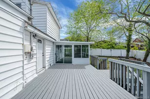 93 Maple Rd, Kings Park, NY 11754 - Photo 10