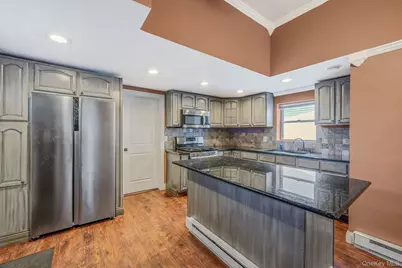 93 Maple Road, Kings Park, NY 11754 - Photo 16