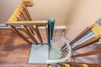 93 Maple Road, Kings Park, NY 11754 - Photo 24