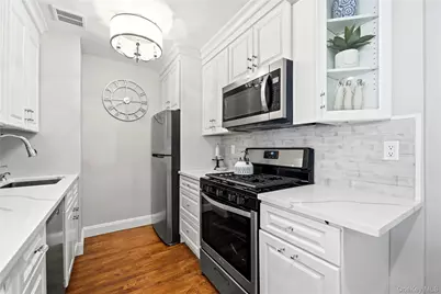 750 Shore Road #2D, Long Beach, NY 11561 - Photo 8
