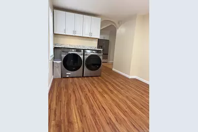 196 Hosmer Avenue, Bronx, NY 10465 - Photo 8