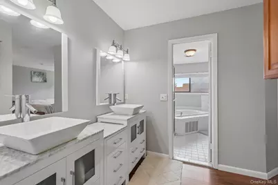 42 Tulip Court, Nanuet, NY 10954 - Photo 34