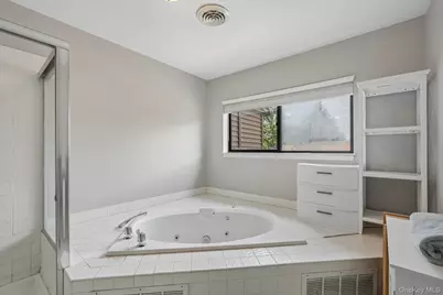 42 Tulip Court, Nanuet, NY 10954 - Photo 36