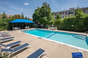 135 Post Ave, Westbury, NY 11590 - Photo 24
