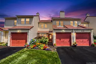 106 Strathmore Ct Dr, Coram, NY 11727 - Photo 2