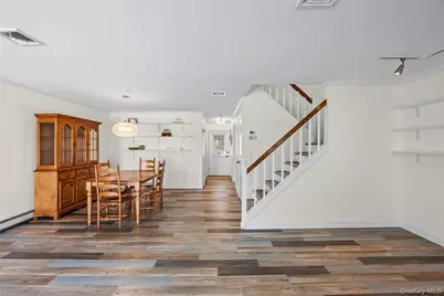 106 Strathmore Court Drive, Coram, NY 11727 - Photo 20