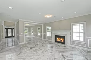 127 Vanderbilt Ave, Manhasset, NY 11030 - Photo 12