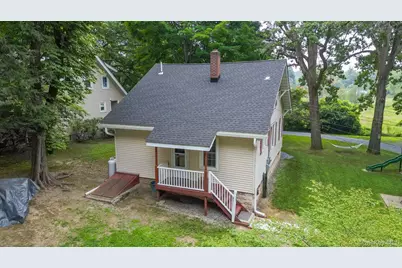 36 Evergreen Avenue, Poughkeepsie, NY 12601 - Photo 32