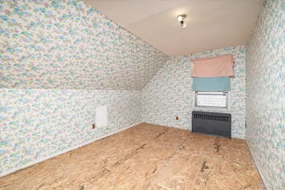 187 Raff Avenue, Floral Park, NY 11001 - Photo 14