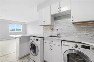 76-01 113th St, Forest Hills, NY 11375 - Photo 8