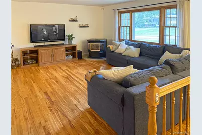 43 Julie Drive, Hopewell Junction, NY 12533 - Photo 8